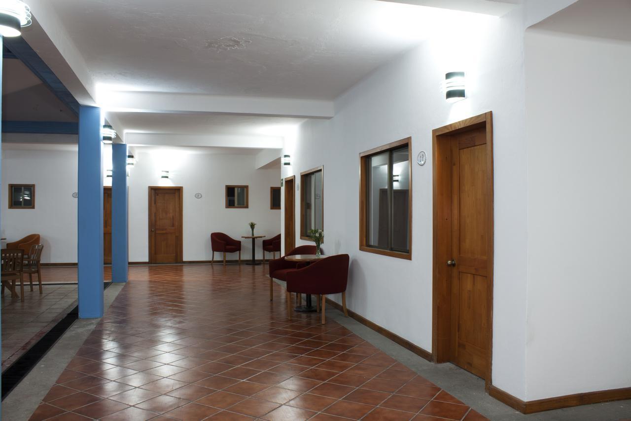 Отель Casa Tobala Oaxaca Экстерьер фото