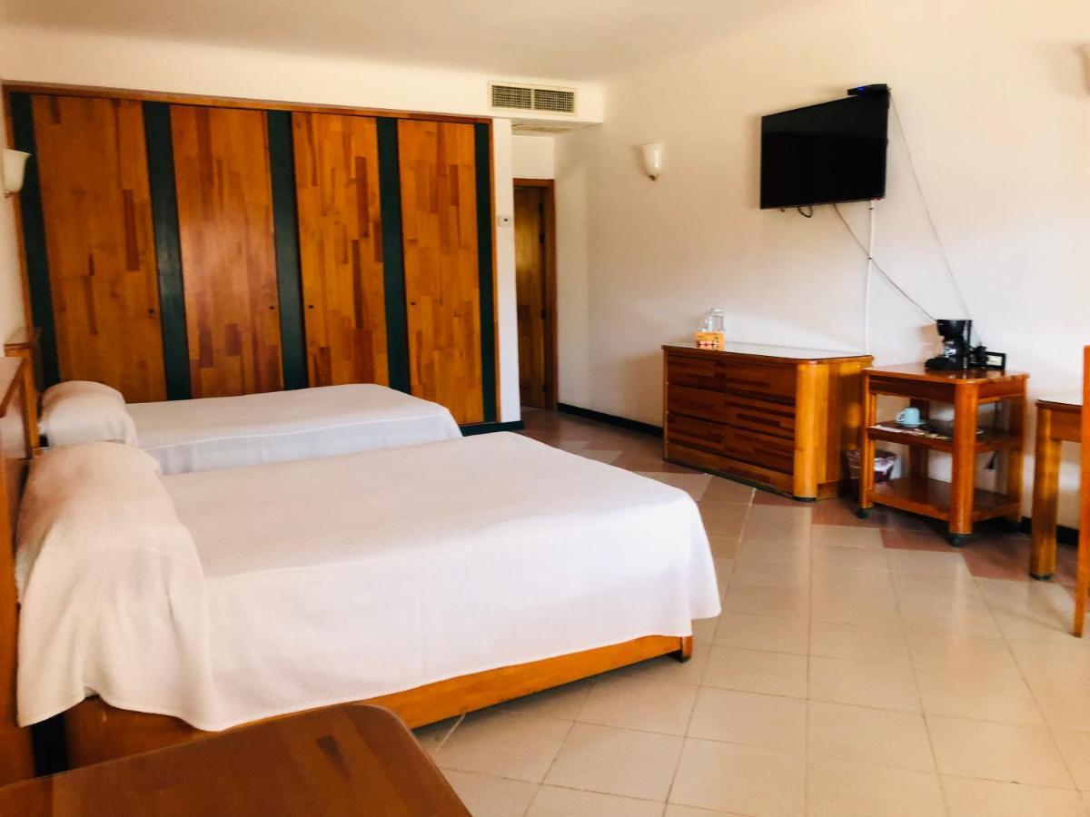 Отель Casa Tobala Oaxaca Экстерьер фото